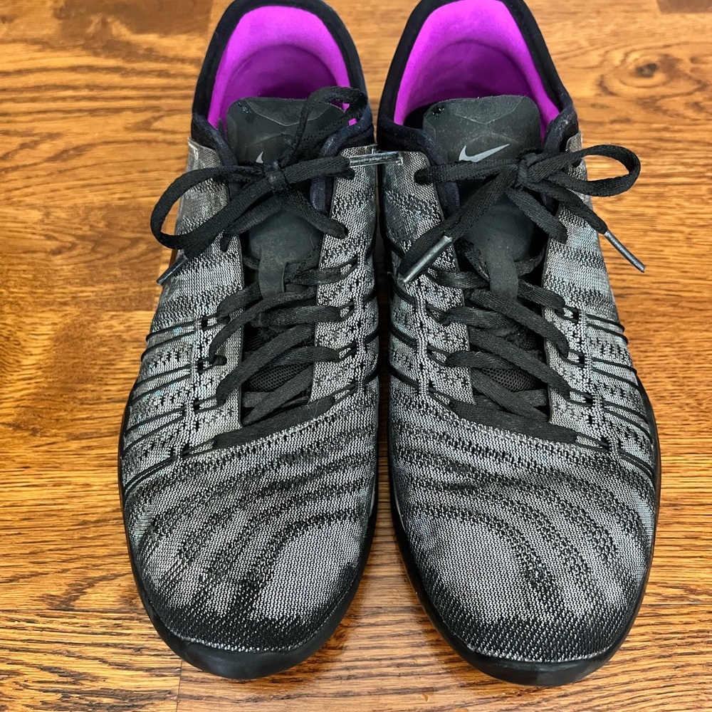 Nike Women's Free TR 6 Training Shoes Size 8